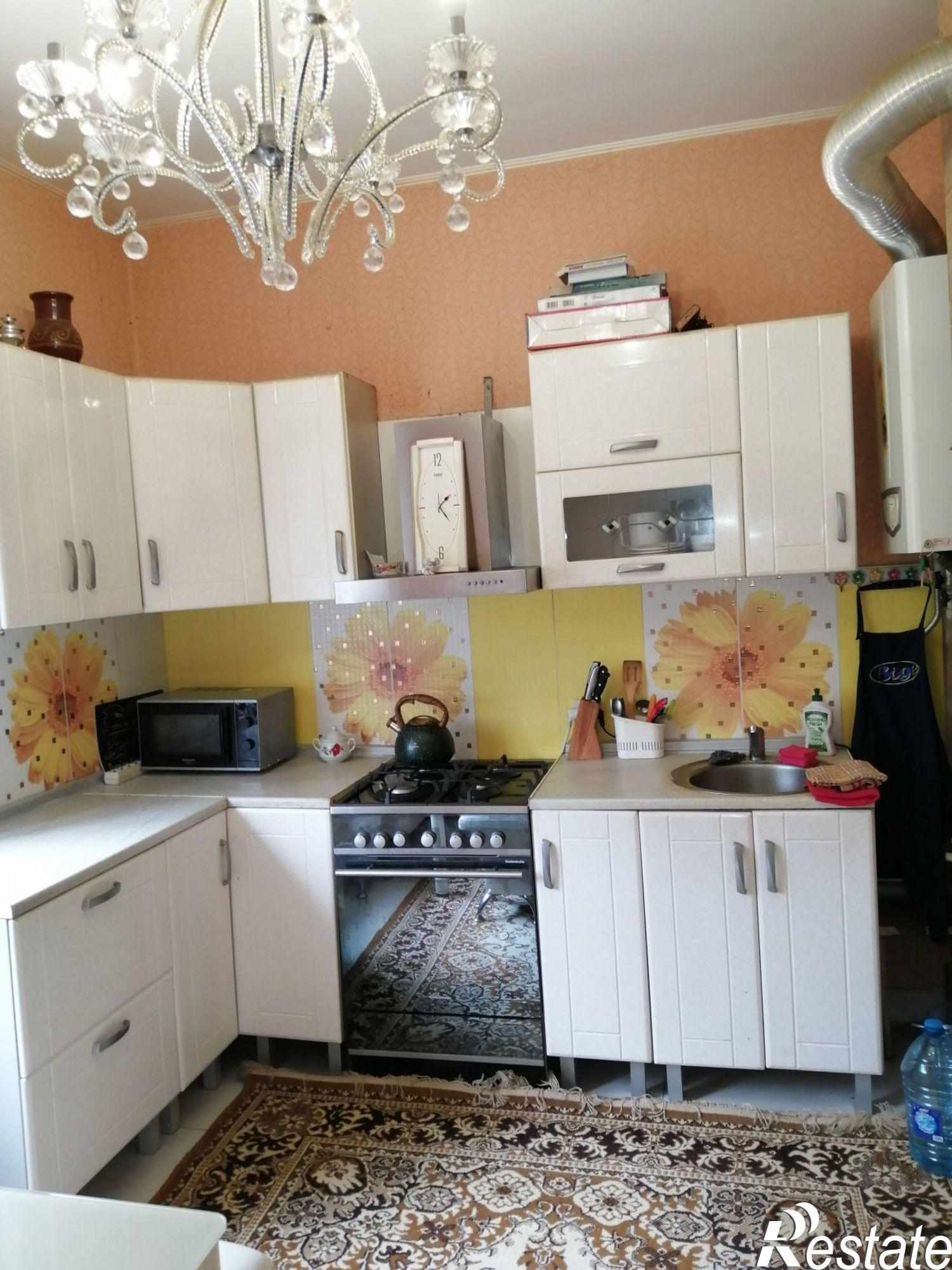 Купить дачу, дом, коттедж за 8 000 000 рублей на Спортивная ул