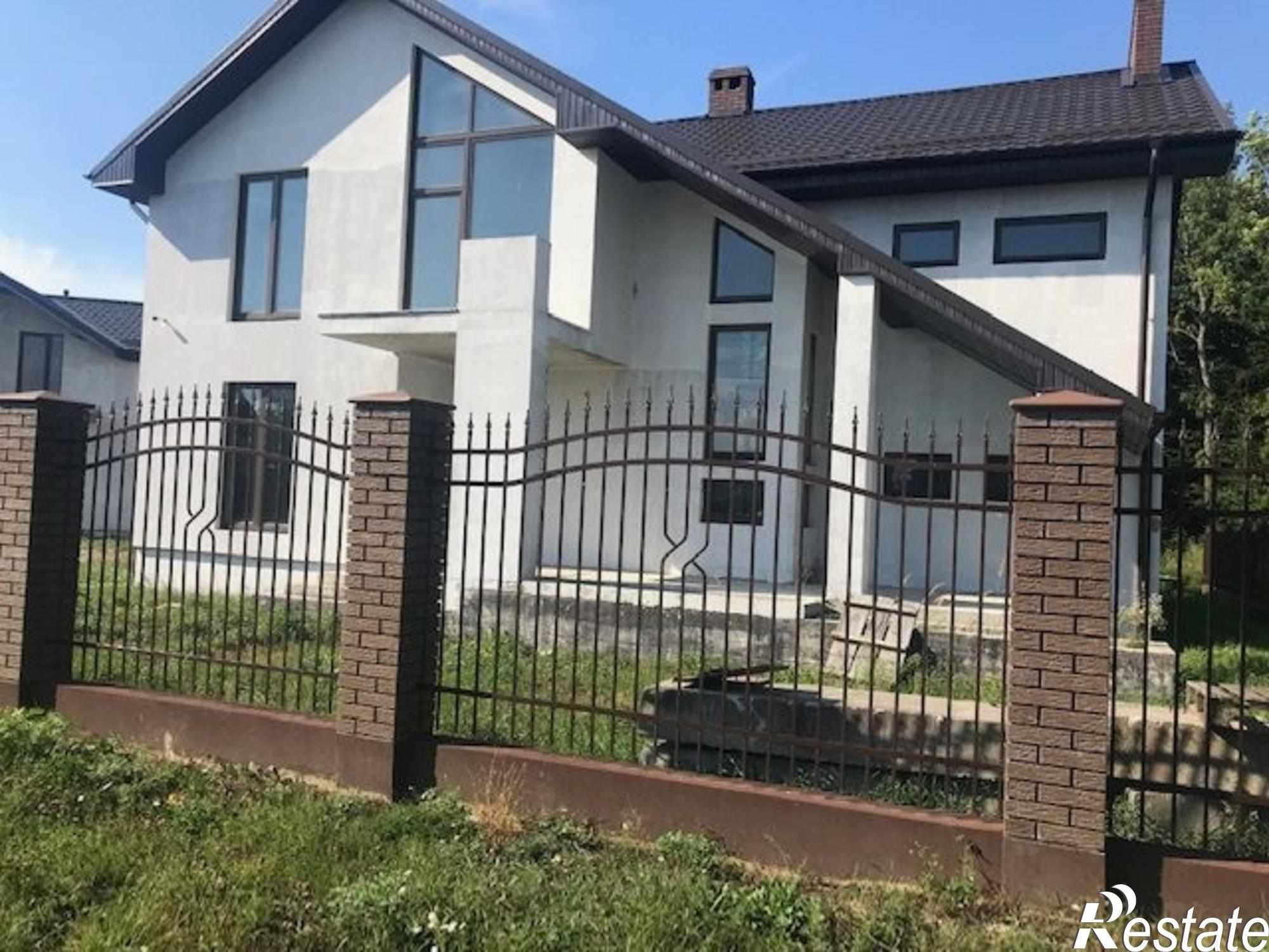 Купить дачу, дом, коттедж за 15 000 000 рублей на Золотистая ул