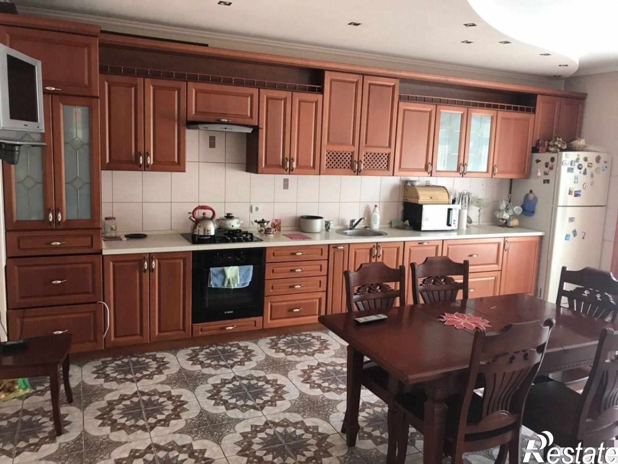 Купить дачу, дом, коттедж за 23 000 000 рублей на М.Цветаевой ул