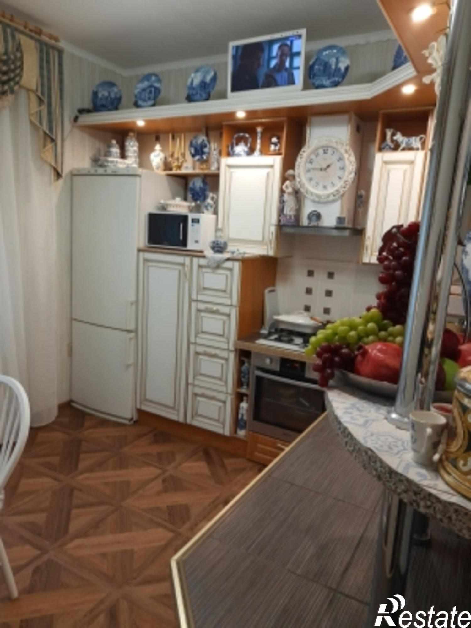 Купить дачу, дом, коттедж за 33 000 000 рублей на Луговая ул