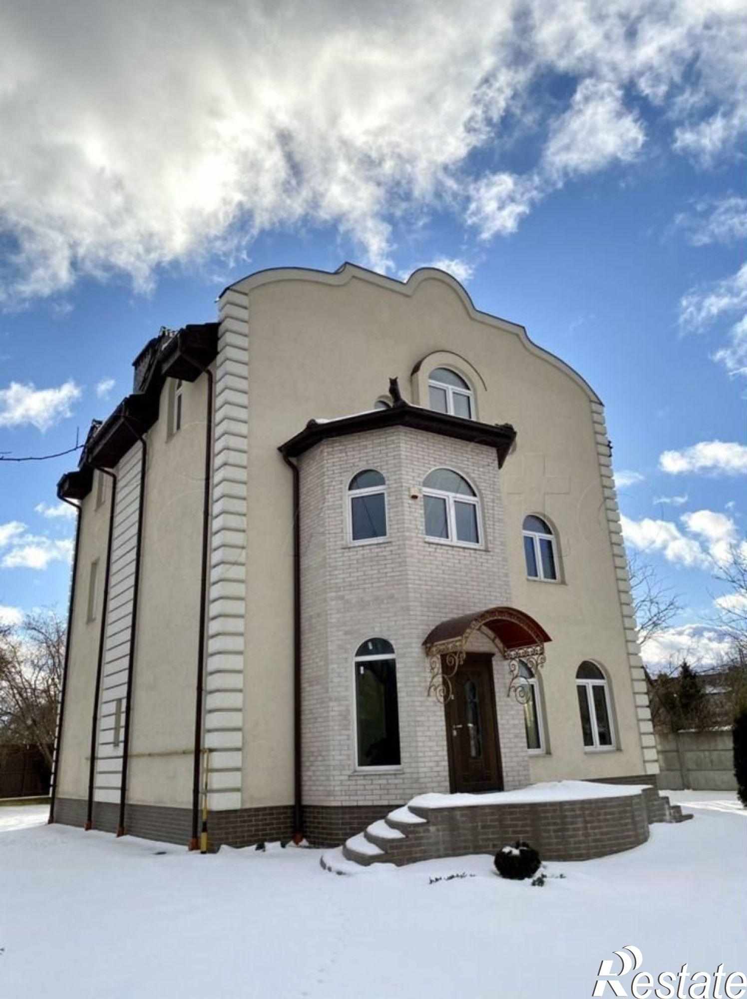 Купить дачу, дом, коттедж за 15 200 000 рублей на Муромская ул