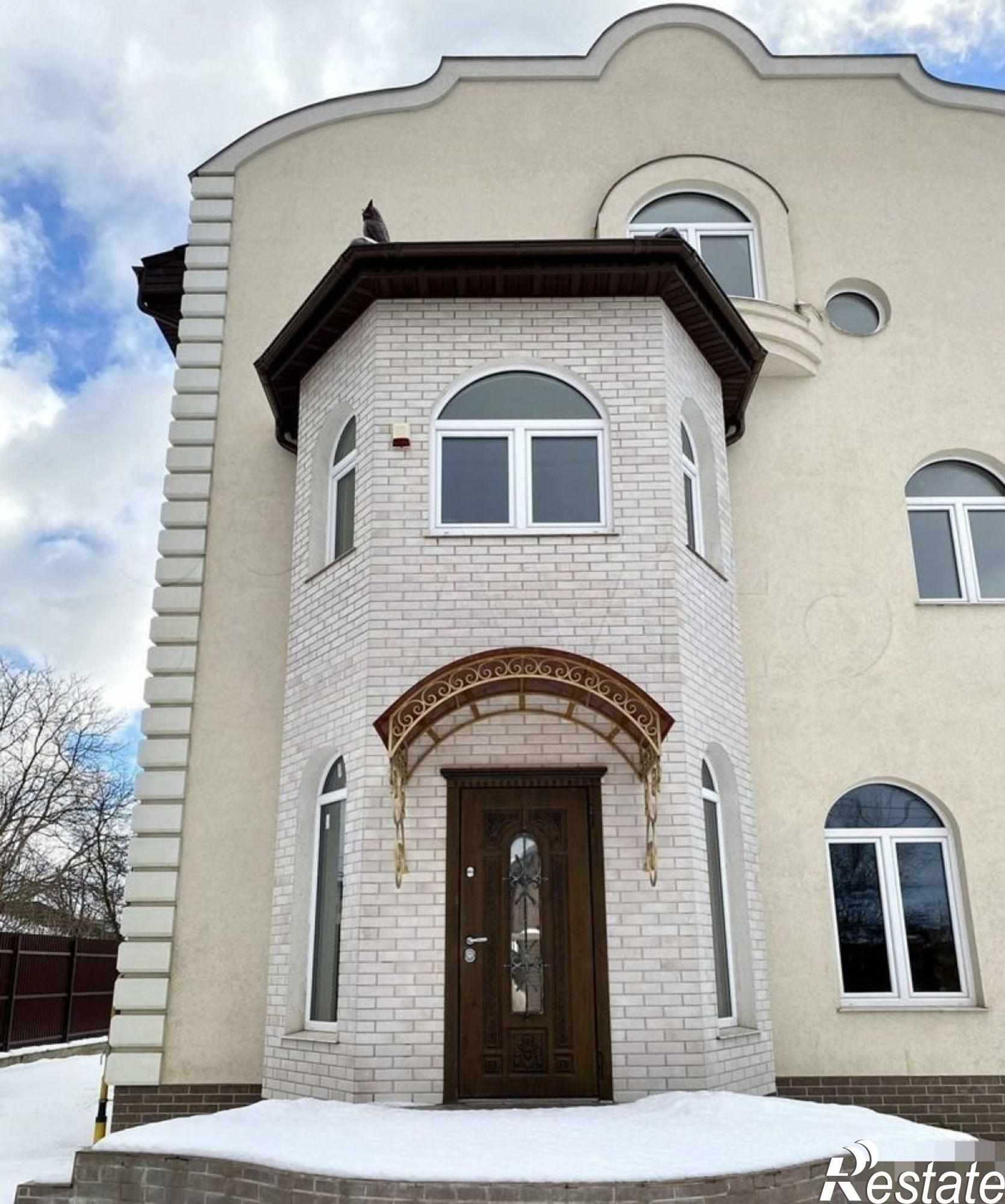 Купить дачу, дом, коттедж за 15 200 000 рублей на Муромская ул