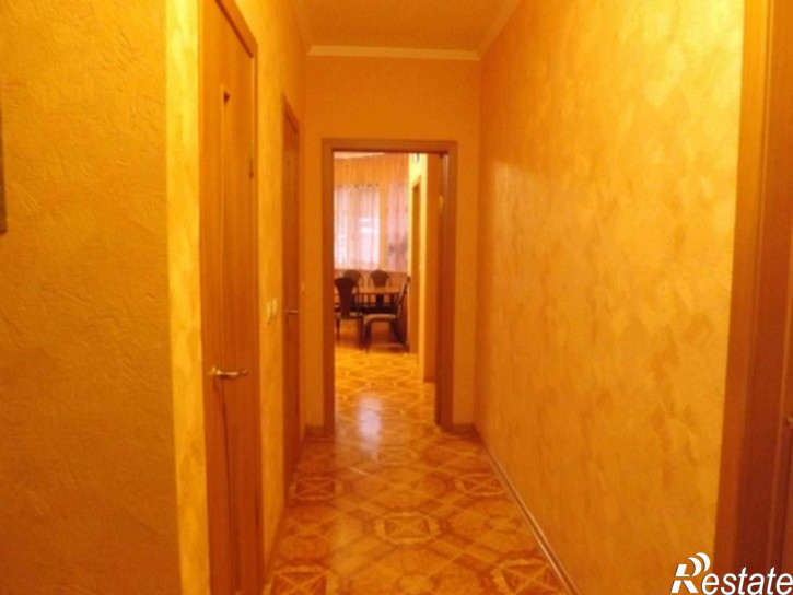 3-комн квартира Коммунистическая улица, 81