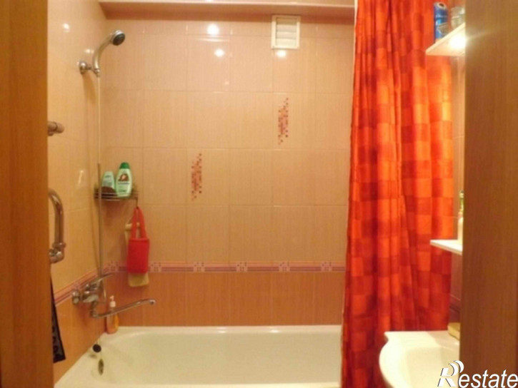 3-комн квартира Коммунистическая улица, 81