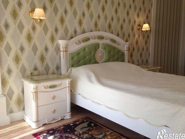 3-комн квартира Комсомольский пер, 3