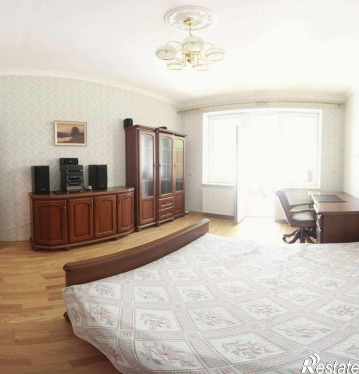 3-комн квартира Ленина ул, 7