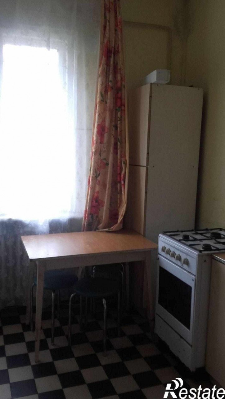 4-комн квартира Саратовская ул, 8