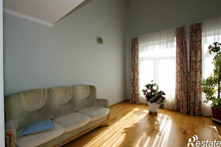 4-комн квартира Сержанта Колоскова ул, 6а, корпус 3