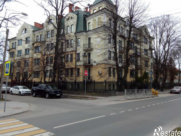 3-комн квартира Огарева ул, 34