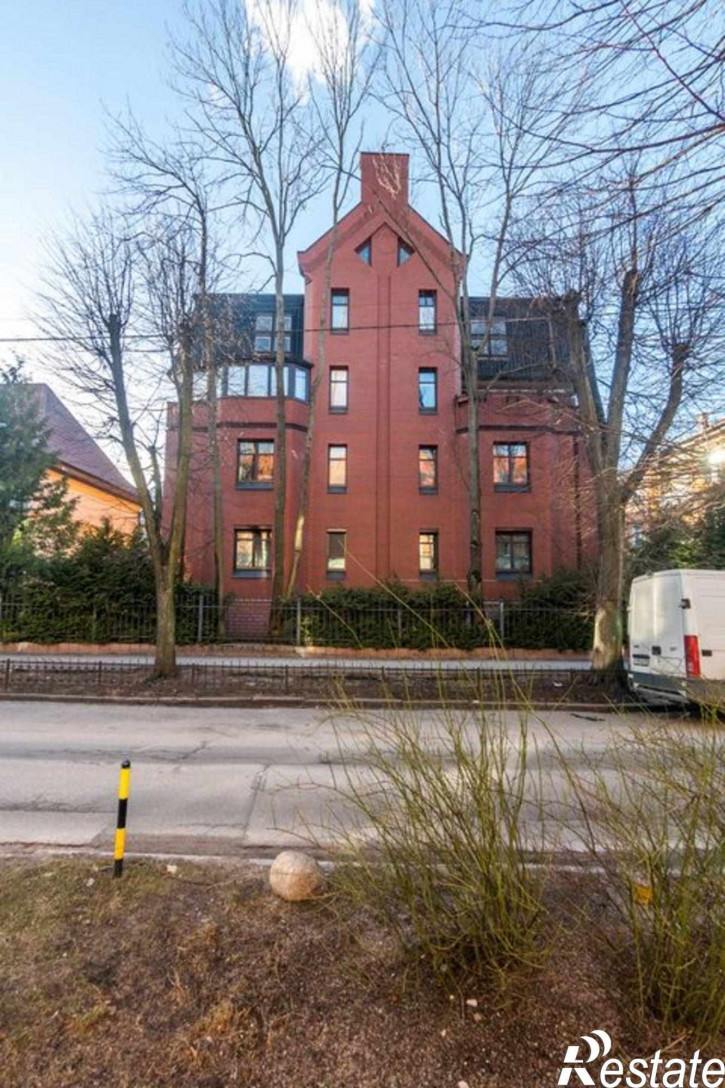 6-комн квартира Офицерская ул, 7