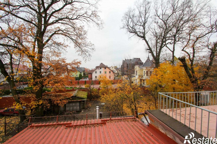 2-комн квартира Каштановая аллея ул, 7