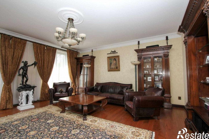2-комн квартира Багратиона ул, 123