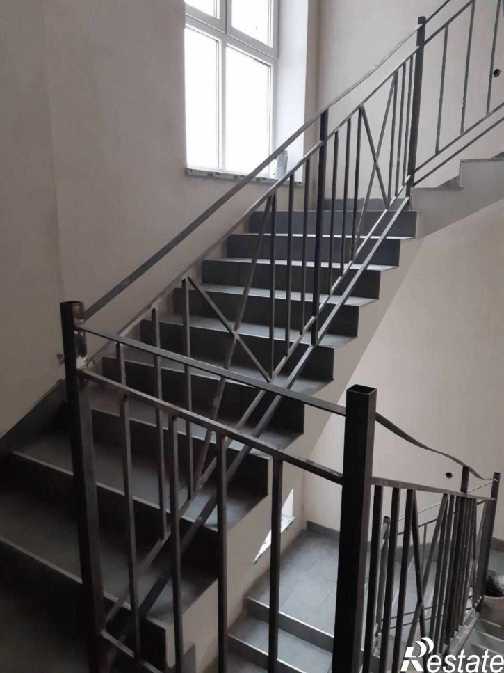 2-комн квартира Космонавта Пацаева ул, 6а