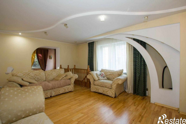 4-комн квартира Щорса ул, 5