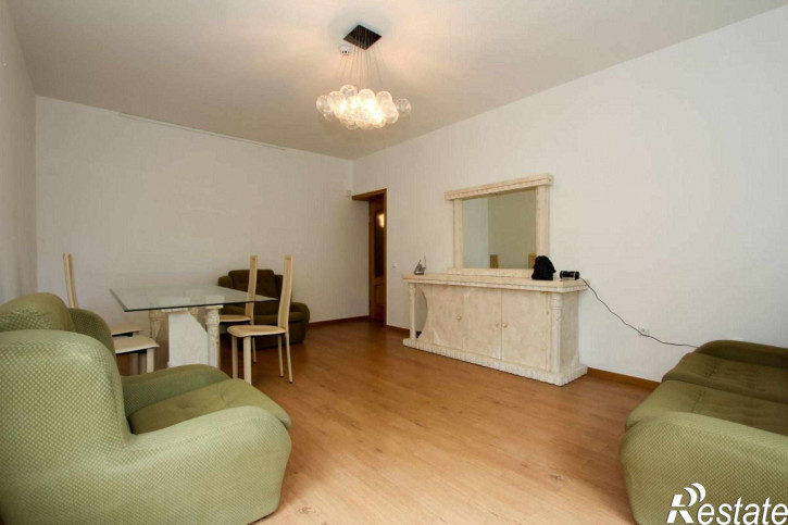 3-комн квартира Свободный пер, 4