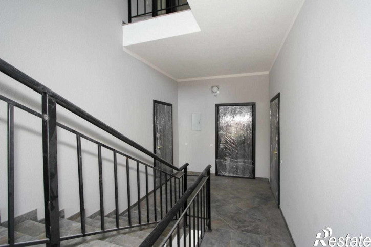 5-комн квартира Глинки ул, 40