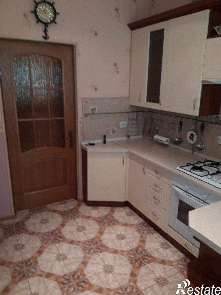 2-комн квартира Комсомольская ул, 90