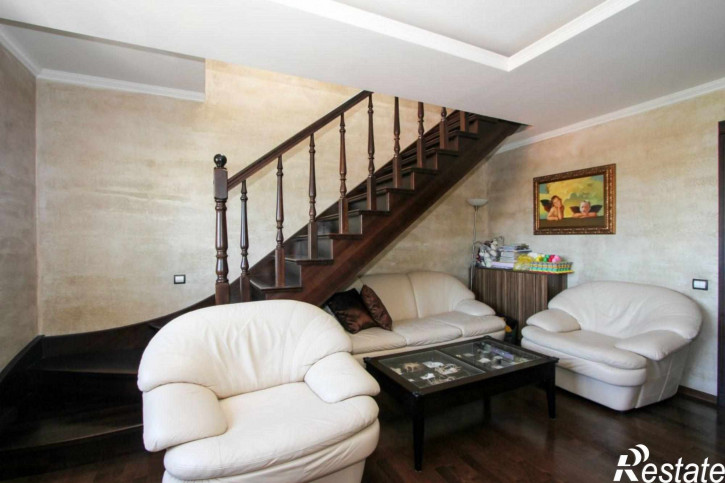 3-комн квартира Курганская ул, 3