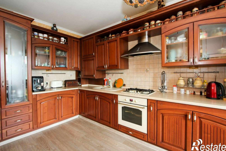 3-комн квартира Щорса пер, 1