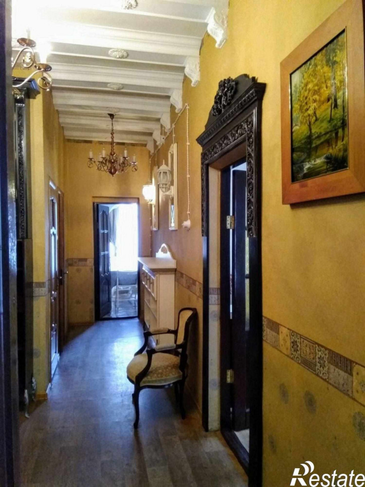 2-комн квартира Минина и Пожарского ул, 16