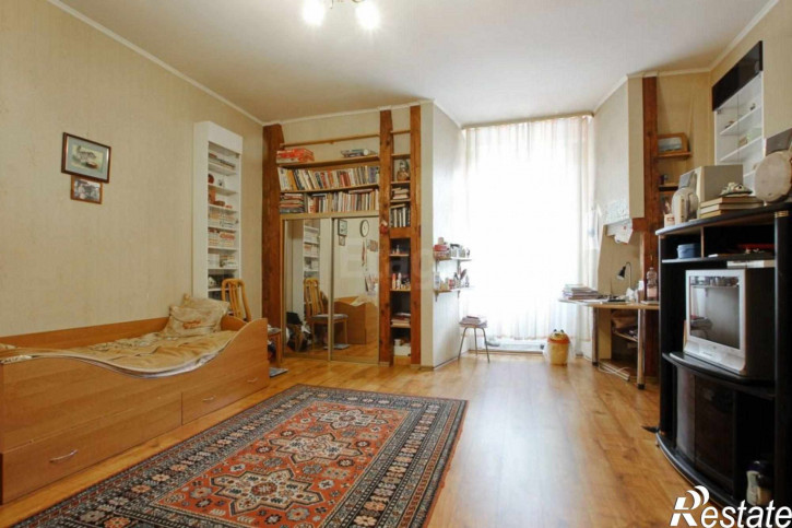 5-комн квартира Тельмана ул, 34 А
