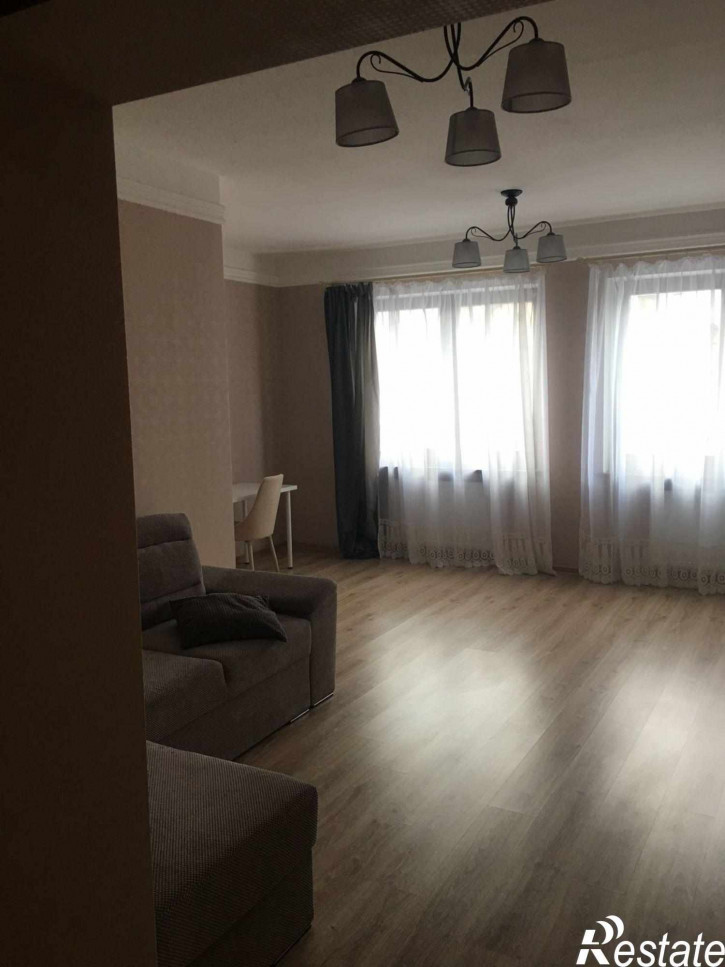 2-комн квартира Чкалова ул, 97