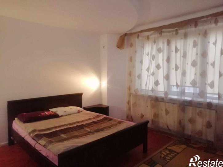 4-комн квартира Тургенева ул, 25