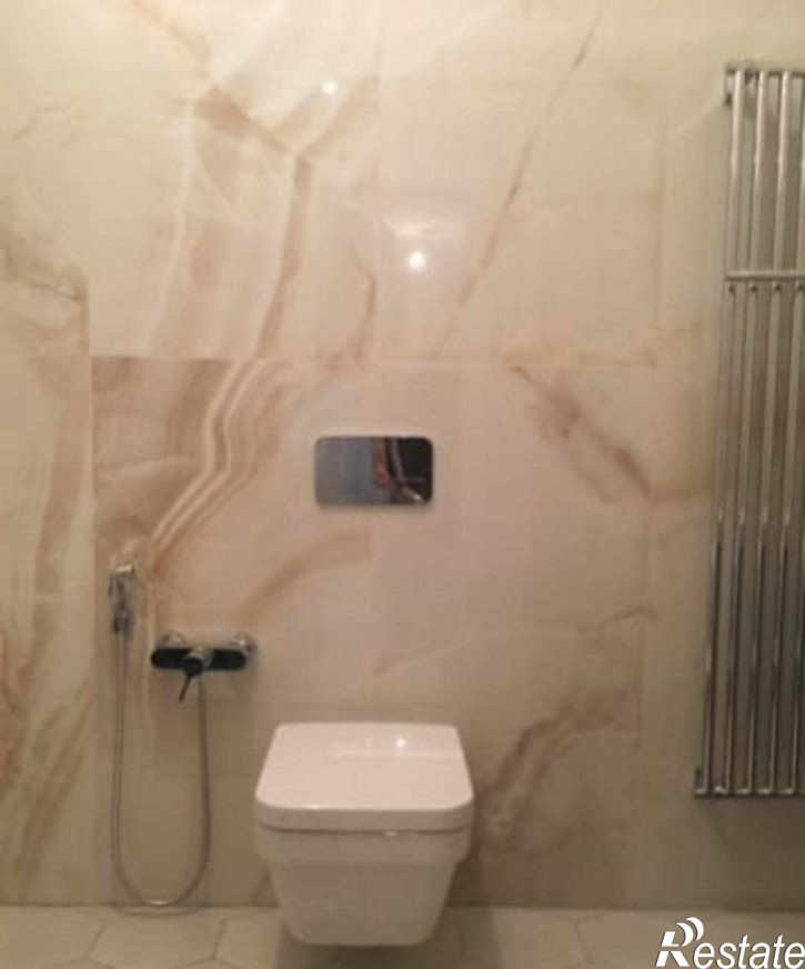 3-комн квартира Космонавта Пацаева ул, 6а