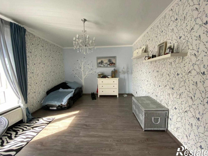 3-комн квартира Бассейная ул, 36