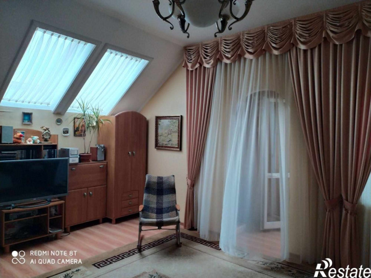 4-комн квартира Озерная ул, 12