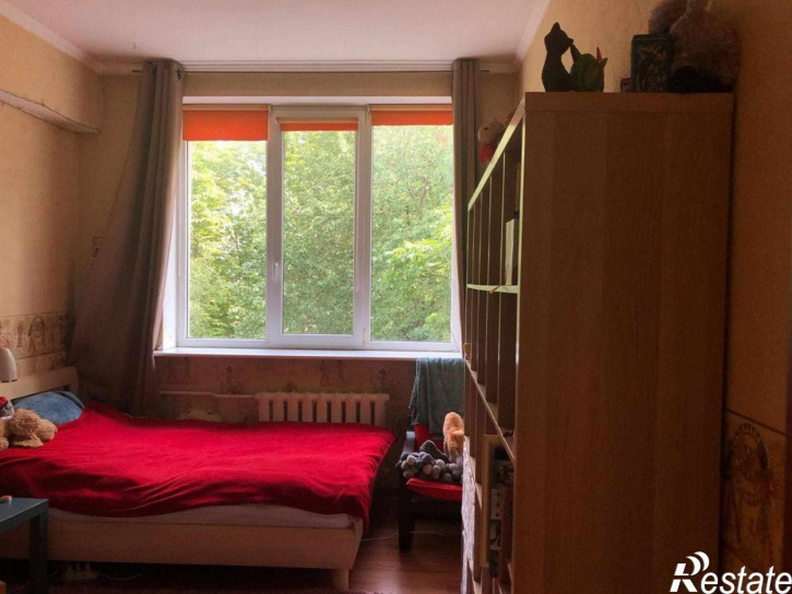 3-комн квартира Ушинского ул, 1