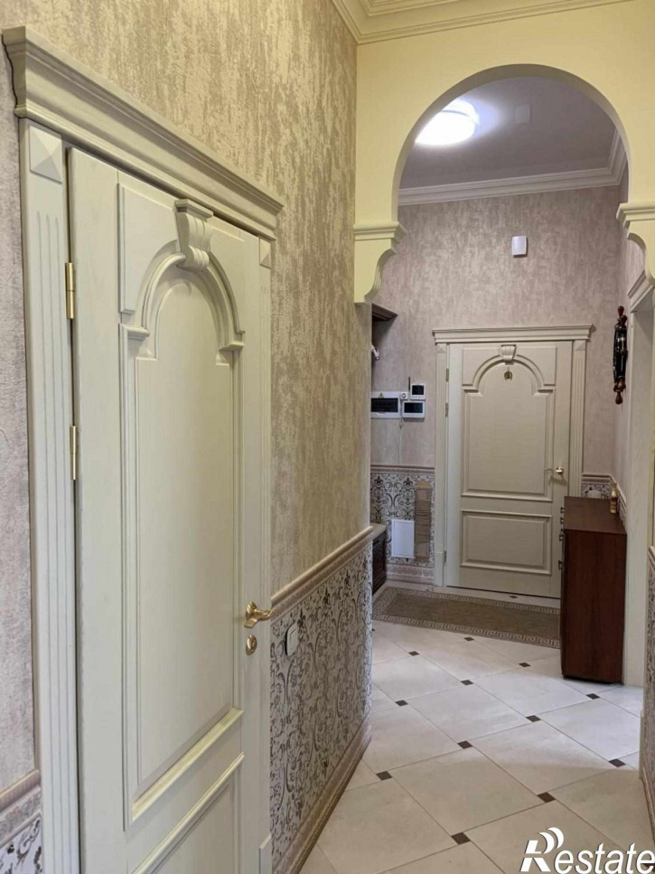 2-комн квартира С.Разина ул, 39 а