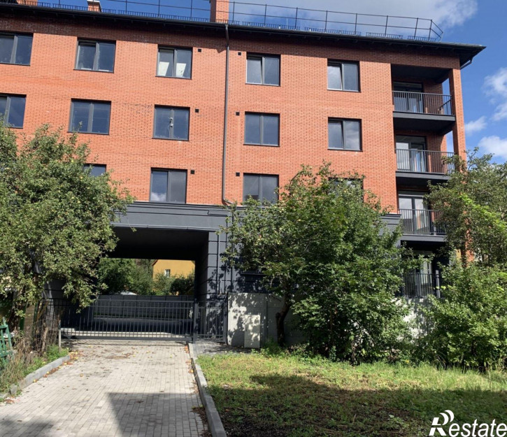 2-комн квартира Третьяковская ул, 5А