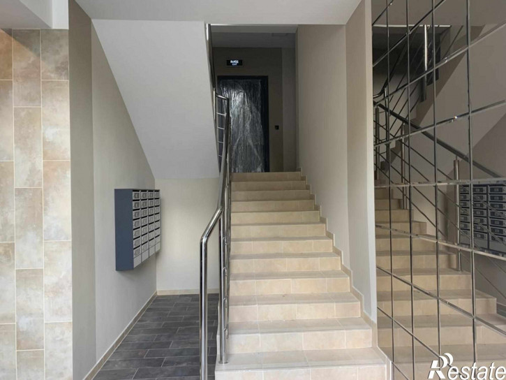 2-комн квартира Третьяковская ул, 5А