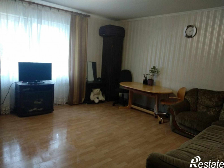 3-комн квартира Колесная ул, 6