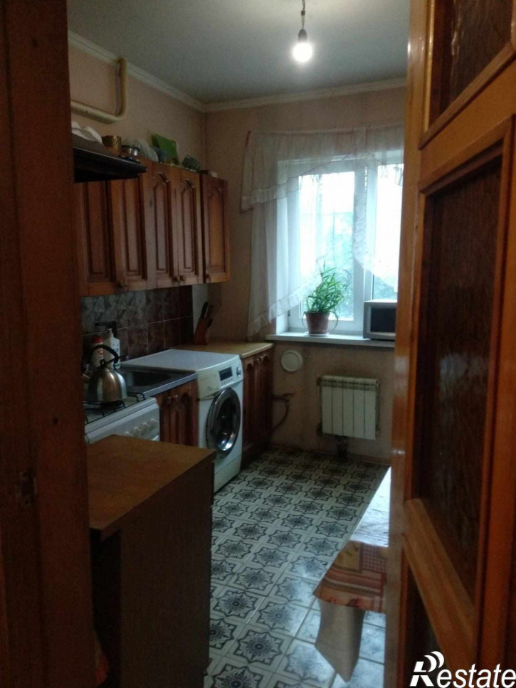 3-комн квартира Колесная ул, 6