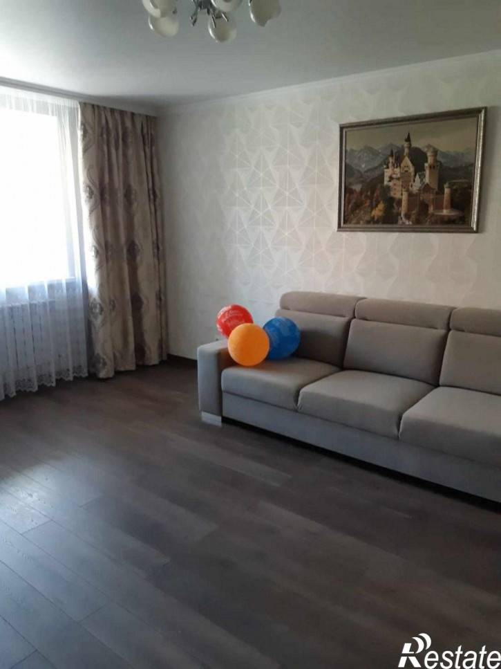 3-комн квартира Еловая аллея ул, 66