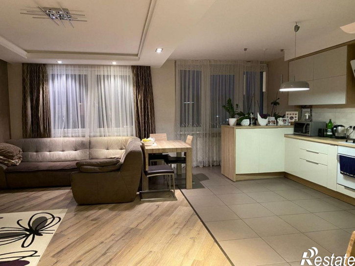 3-комн квартира Парковый пер, 7
