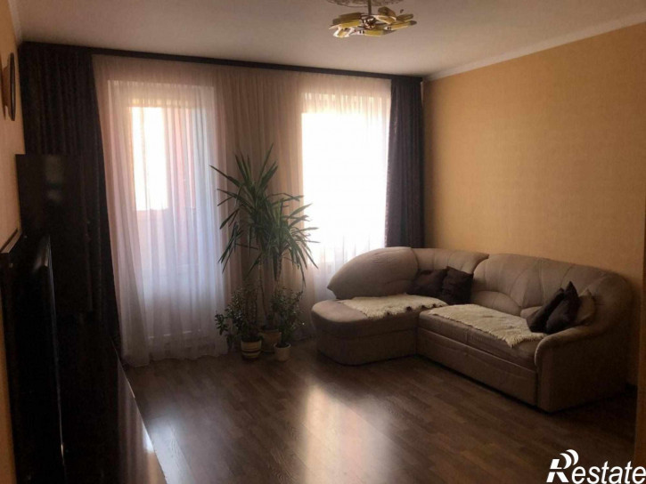 3-комн квартира Артиллерийская ул, 56А
