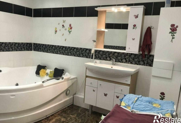 3-комн квартира Красная ул, 139Б