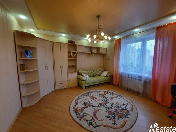 3-комн квартира Ростовская ул, 7