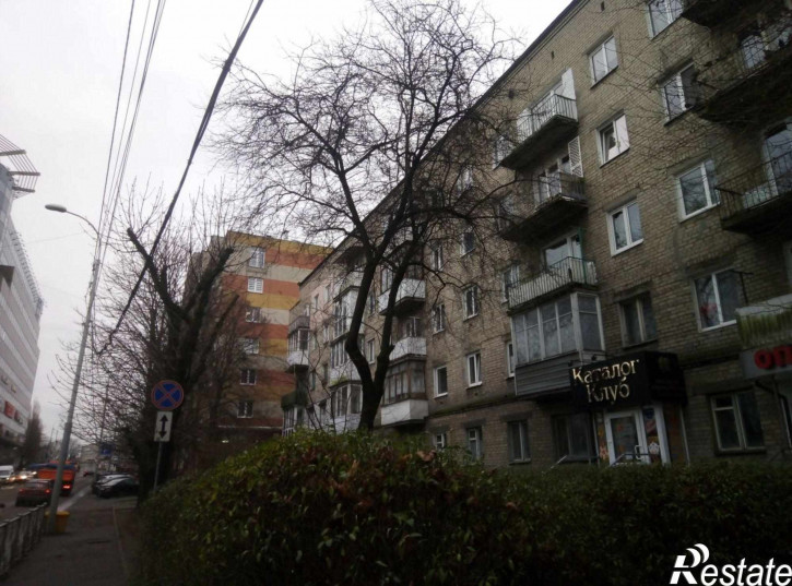 2-комн квартира Генерал-лейтенанта Озерова ул, 12