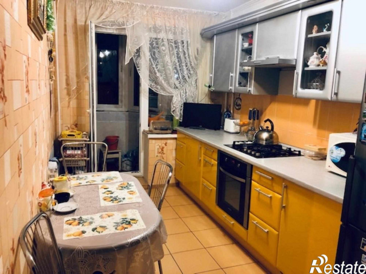 3-комн квартира Красносельская ул, 18