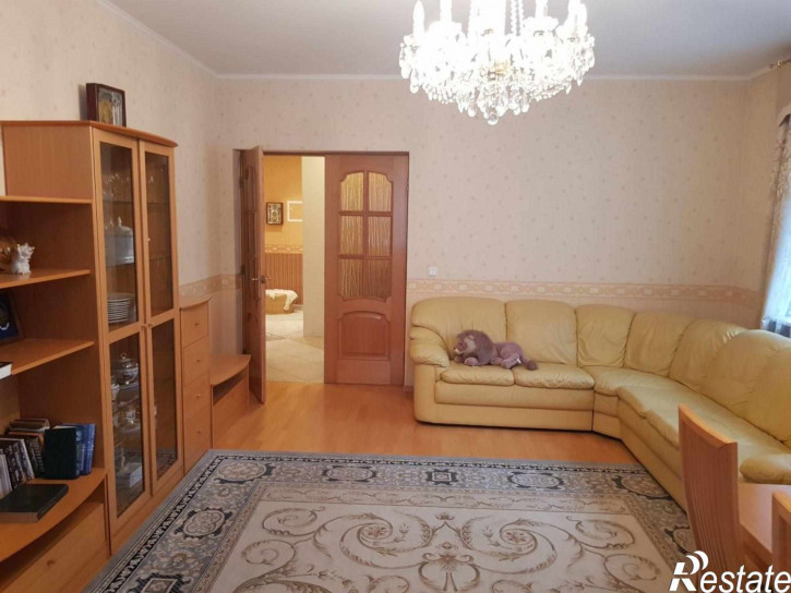 5-комн квартира К.Маркса ул, 10
