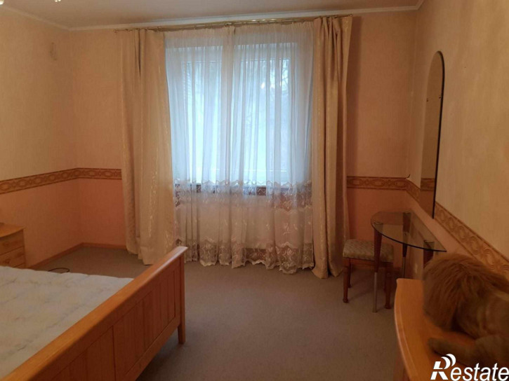 5-комн квартира К.Маркса ул, 10