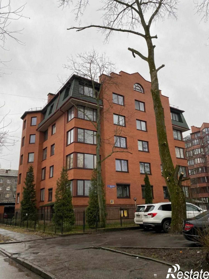 5-комн квартира Чайковского ул, 36