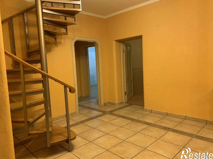 5-комн квартира Чайковского ул, 36