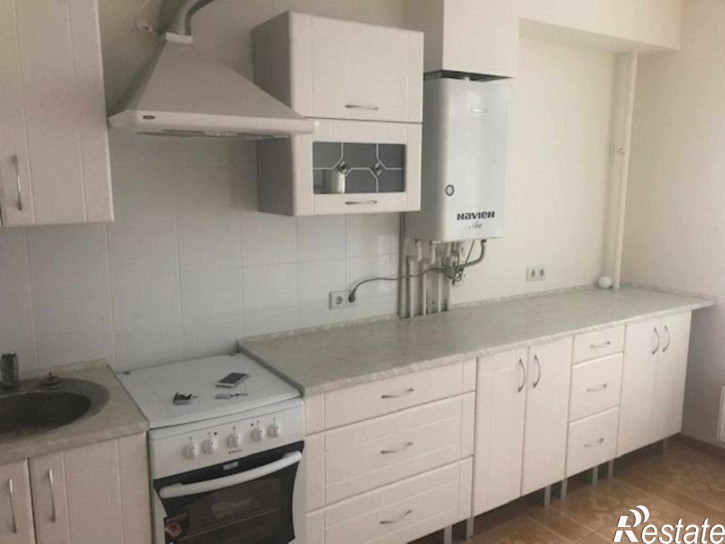 3-комн квартира Бассейная ул, 36