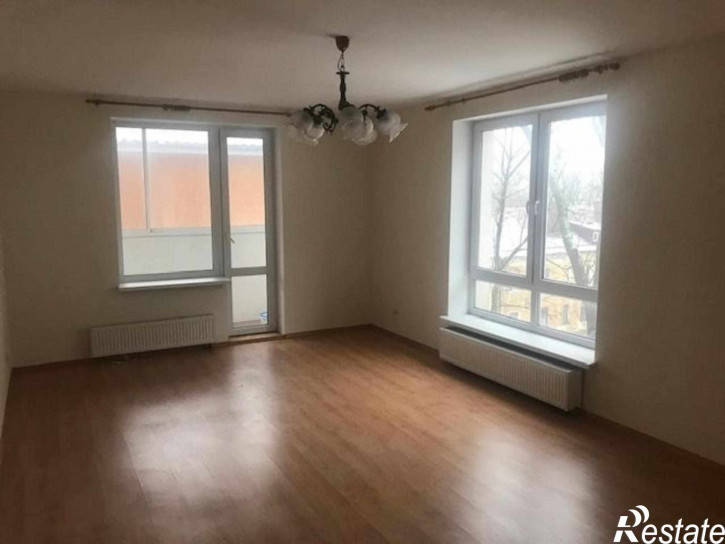 3-комн квартира Бассейная ул, 36