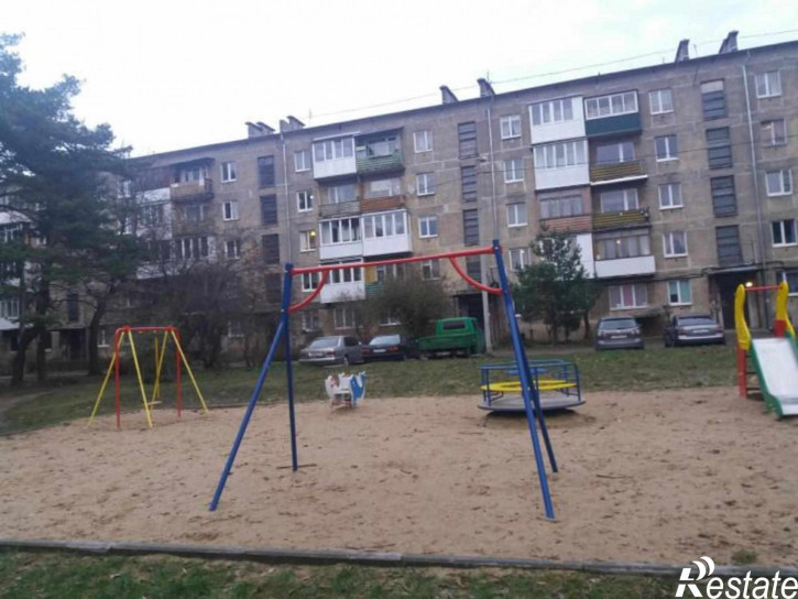 3-комн квартира Карташева ул, 30В